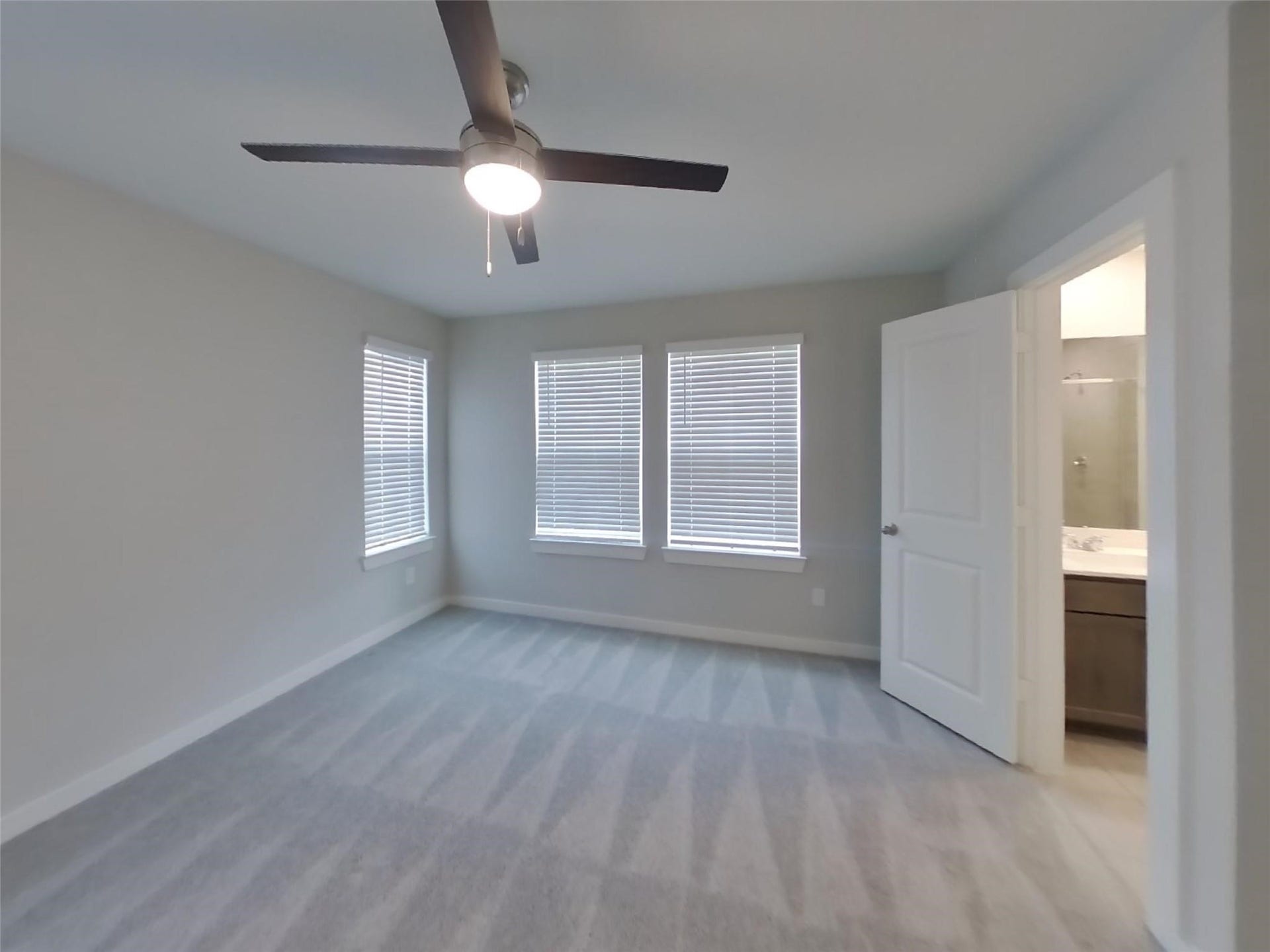 9835 Willow Creek Commerce Drive, #502, Tomball, TX 77375