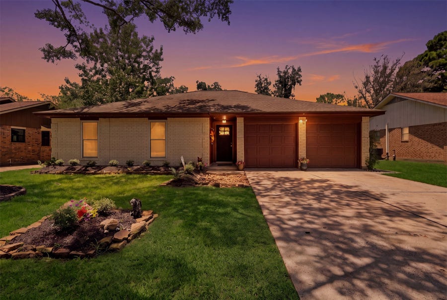 Property photo for 21327 Glenbranch Drive, Spring, TX