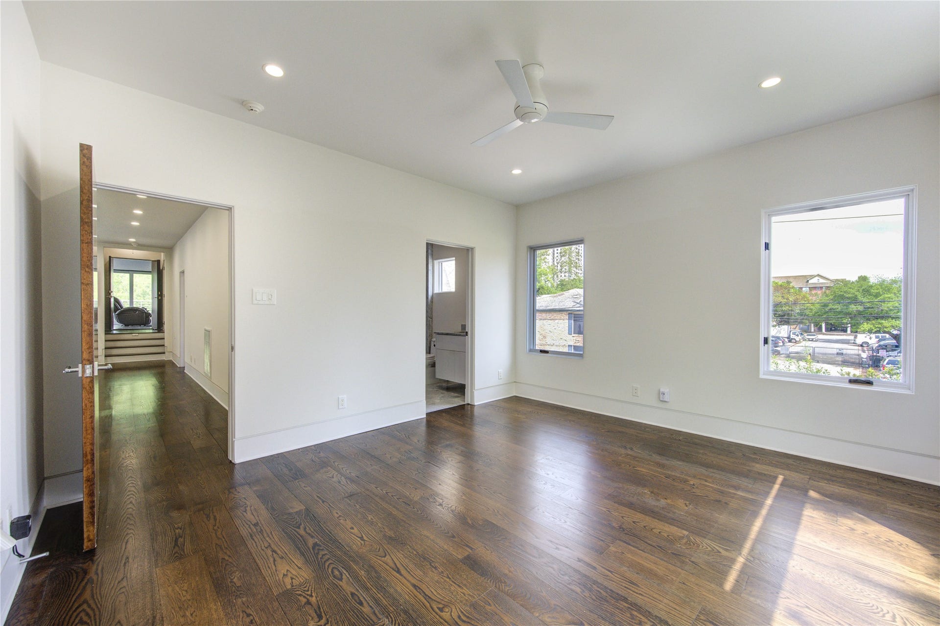 5202 Chesapeake Way, Houston, TX 77056 5202 Chesapeake Way, Houston, TX 77056