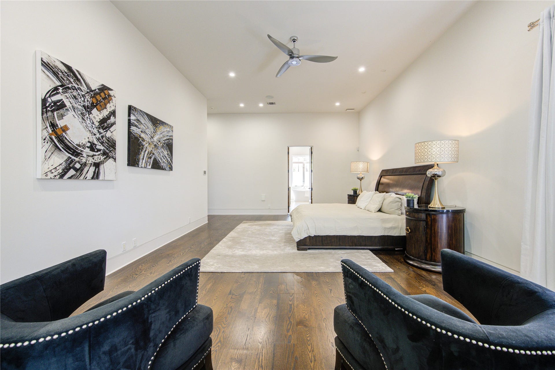 5202 Chesapeake Way, Houston, TX 77056 5202 Chesapeake Way, Houston, TX 77056