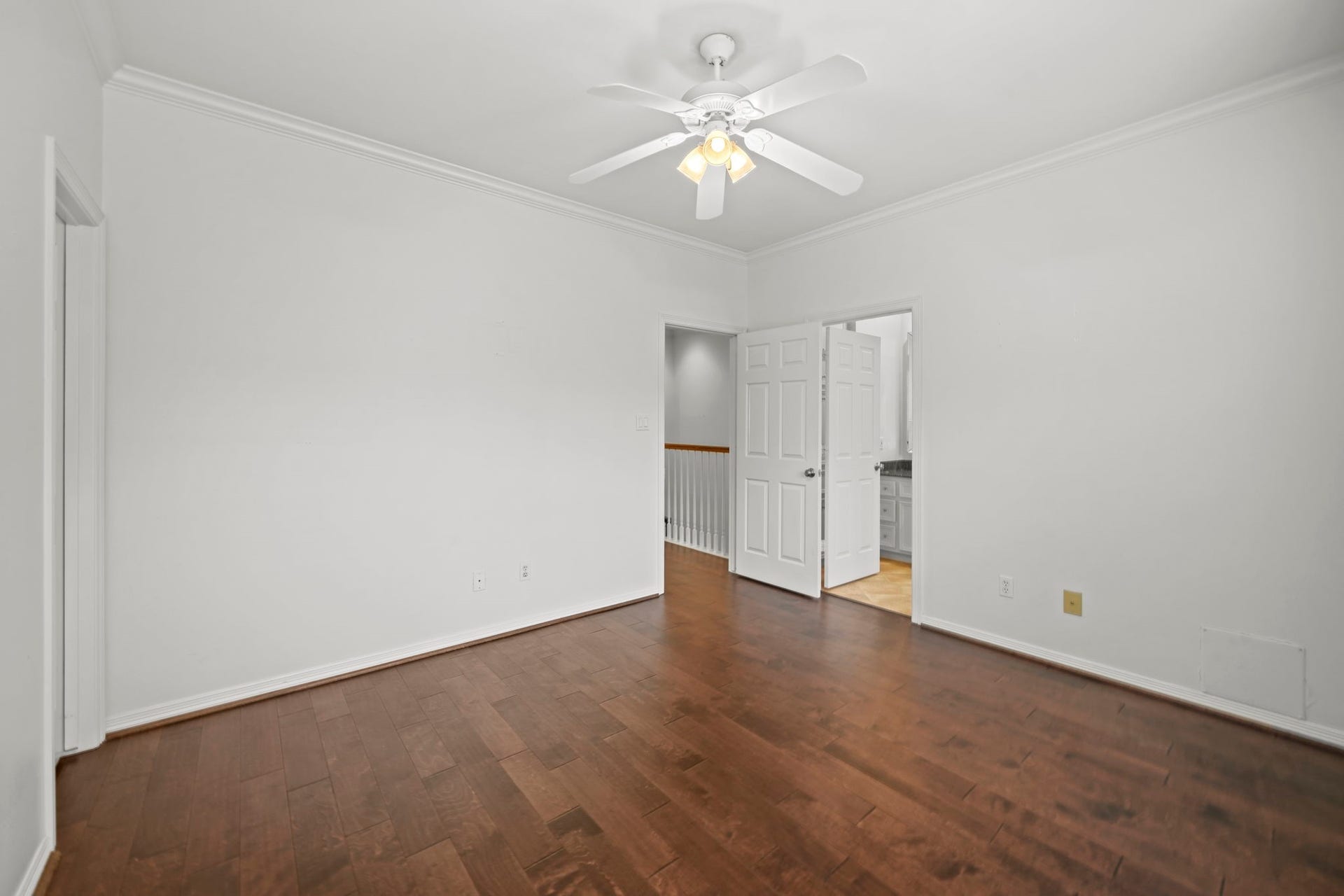 5202 Sagecircle Street S, Houston, TX 77056 2nd Bedroom