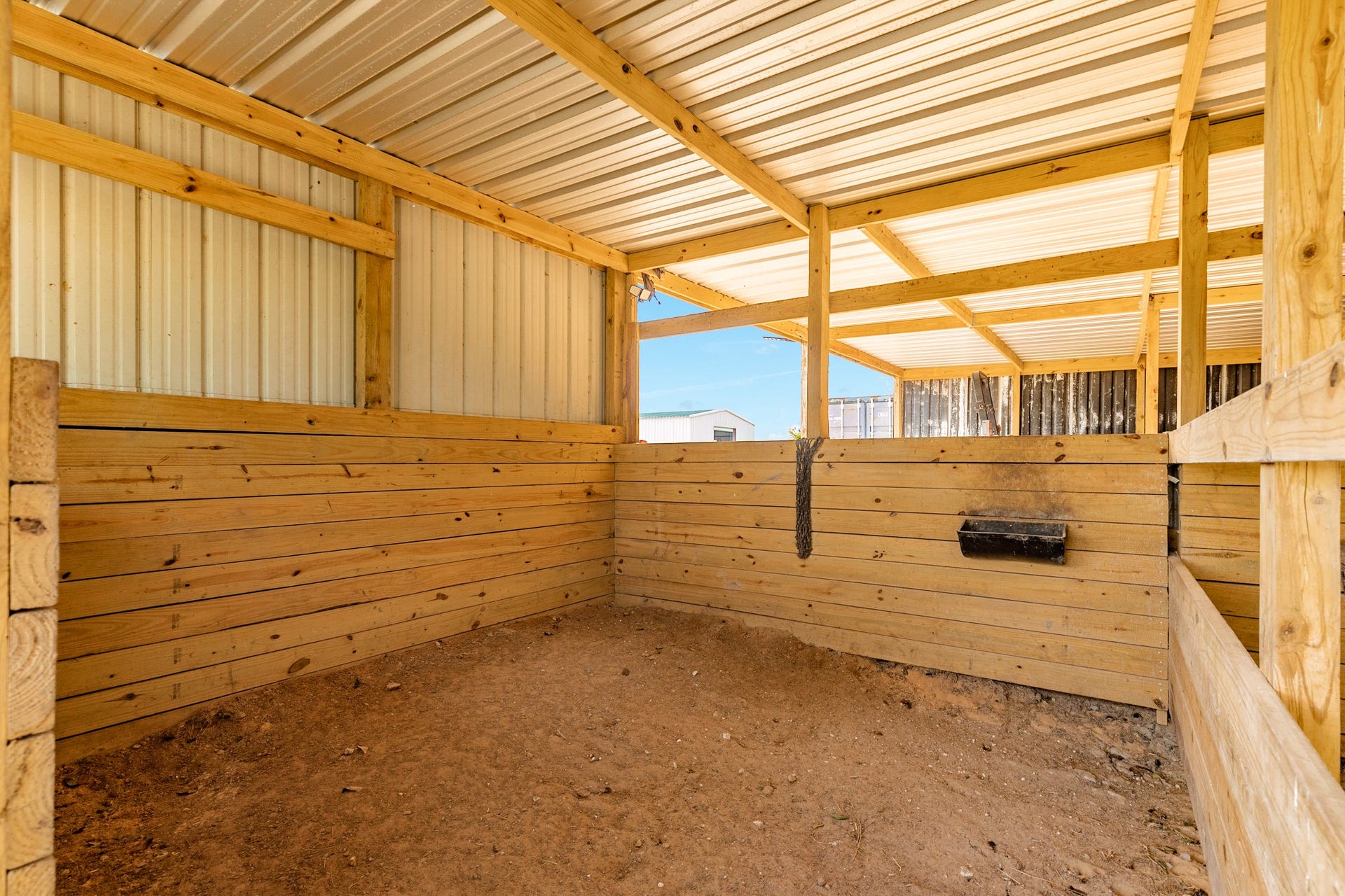 9120 County Road 196, Liverpool, TX 77577 9120 County Road 196, Liverpool, TX 77577