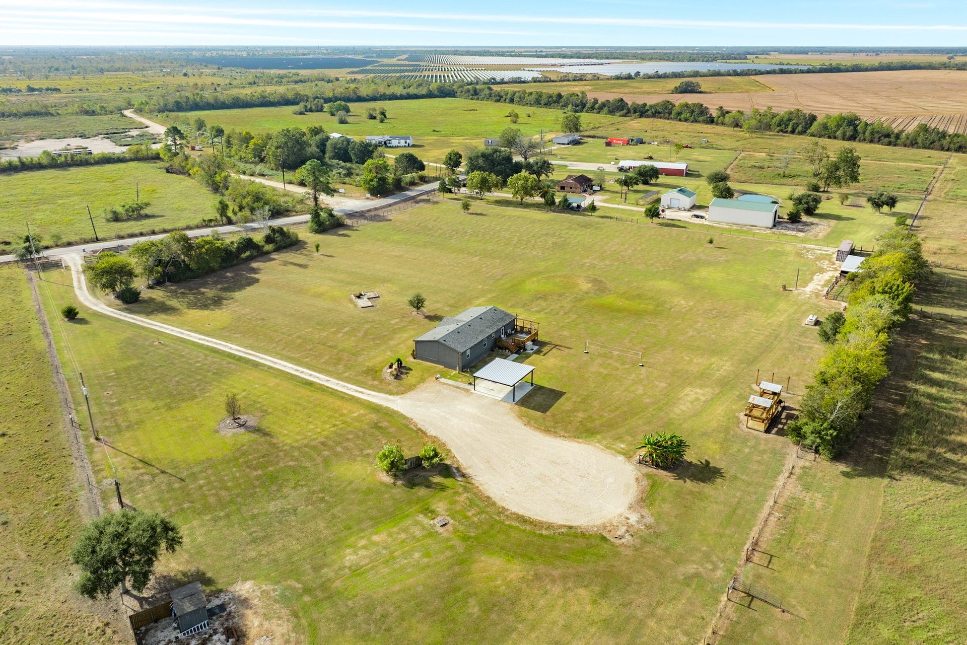 9120 County Road 196, Liverpool, TX 77577 9120 County Road 196, Liverpool, TX 77577