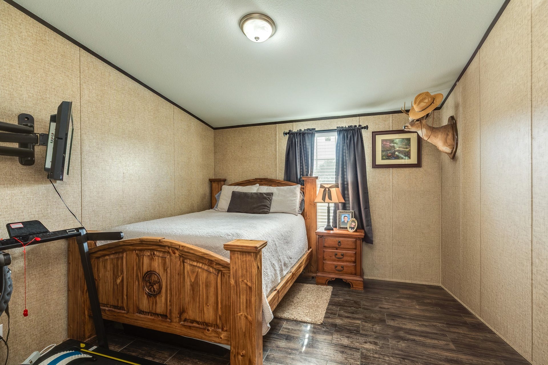9120 County Road 196, Liverpool, TX 77577 Secondary Bedroom 3