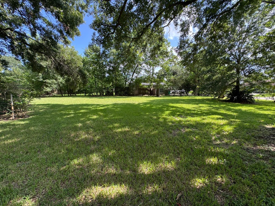 Property photo for 5414 Lorraine Drive, Baytown, TX