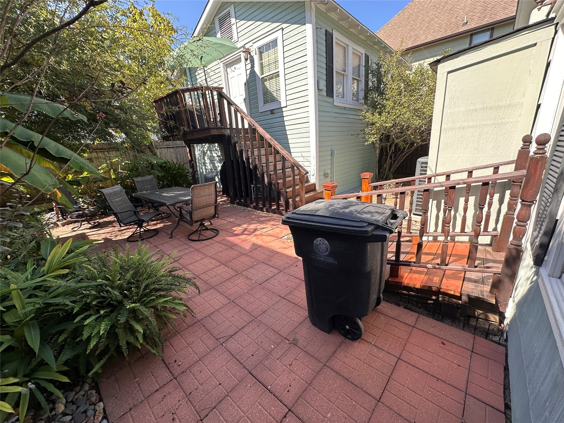 1337 Nashua Street, Houston, TX 77008 1337 Nashua Street, Houston, TX 77008