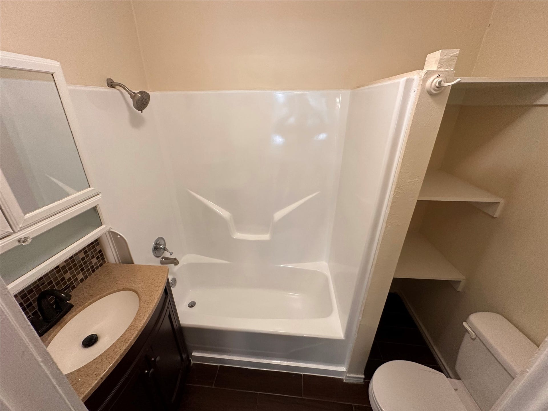 1337 Nashua Street, Houston, TX 77008 1337 Nashua Street, Houston, TX 77008