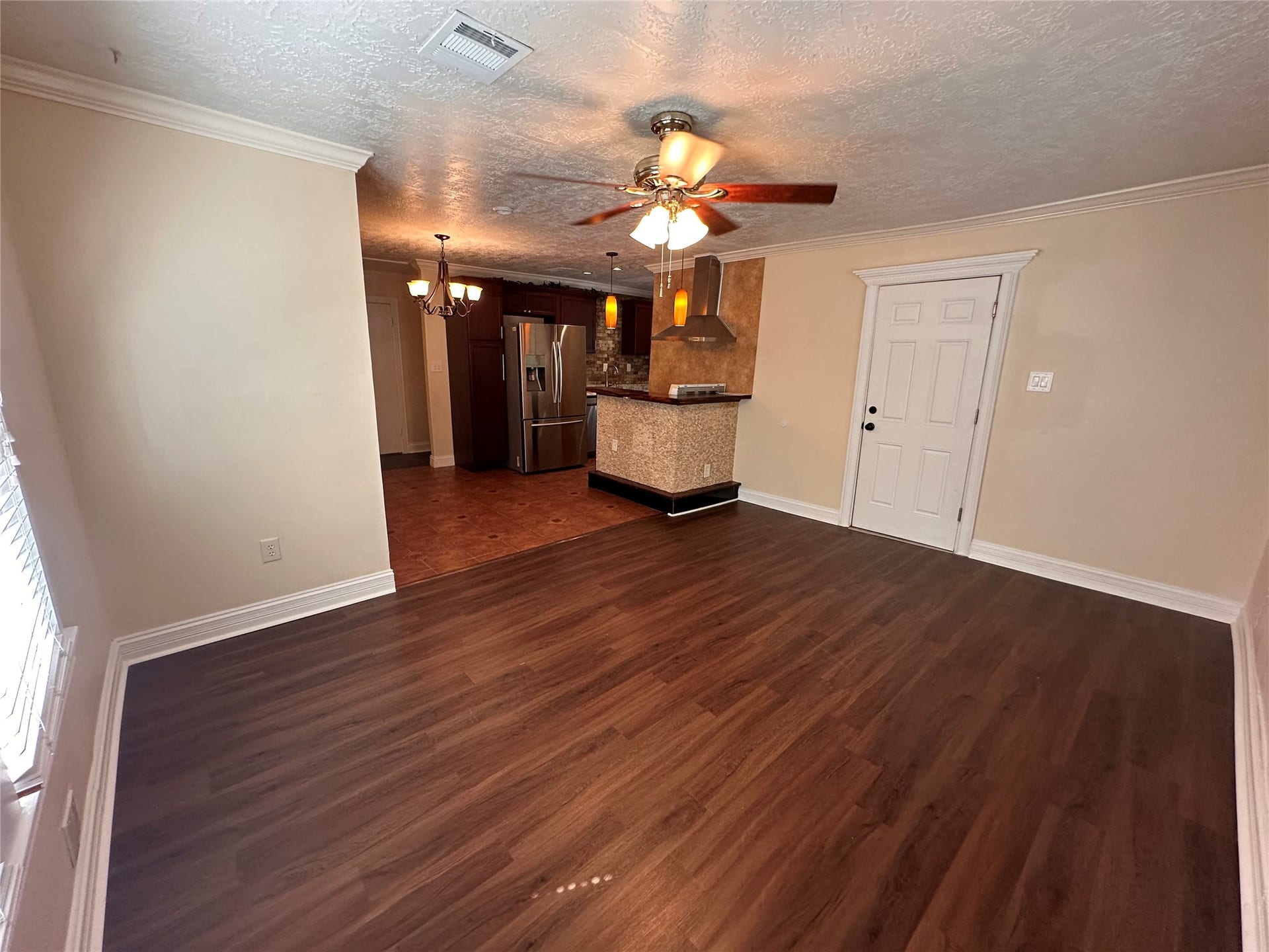 1337 Nashua Street, Houston, TX 77008 1337 Nashua Street, Houston, TX 77008