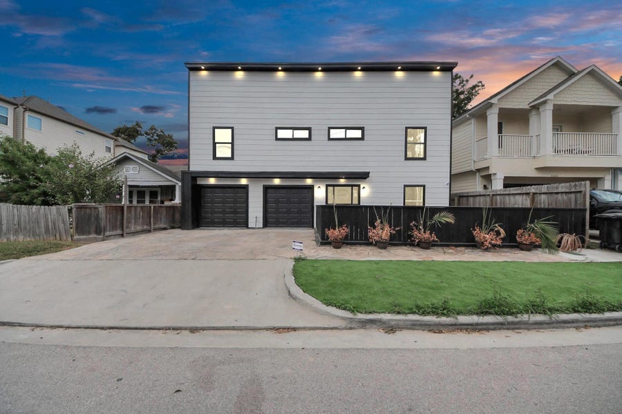 Property photo for 1111 E 27th Street Street, Houston, TX