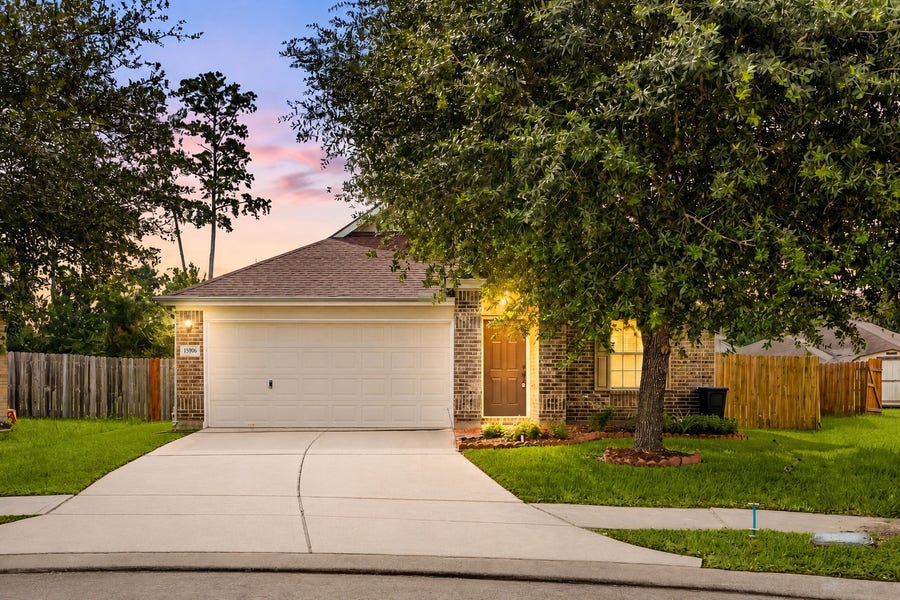 Property photo for 15906 Arapaho Bend Lane, Cypress, TX