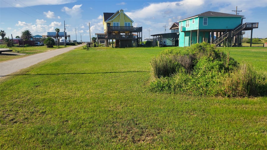 Property photo for 2179 Highway 87, Gilchrist, TX