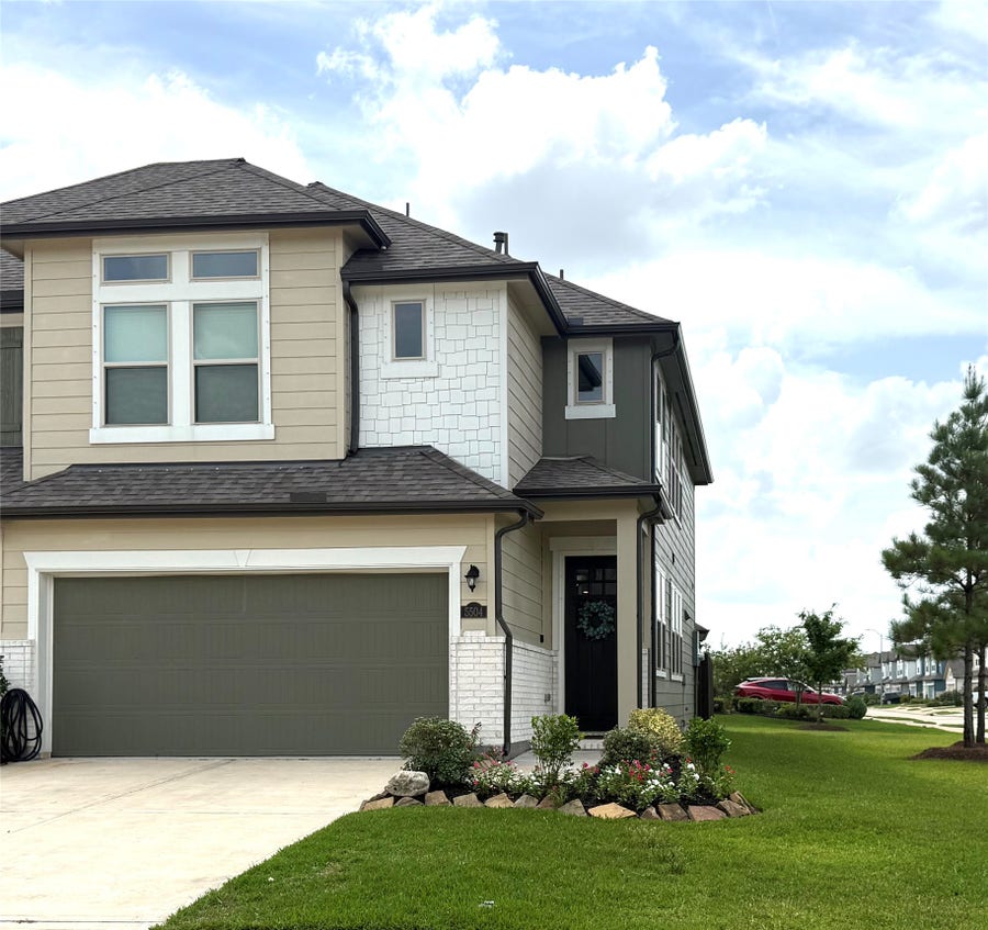 Property photo for 5504 Hyde Park Drive, Pasadena, TX