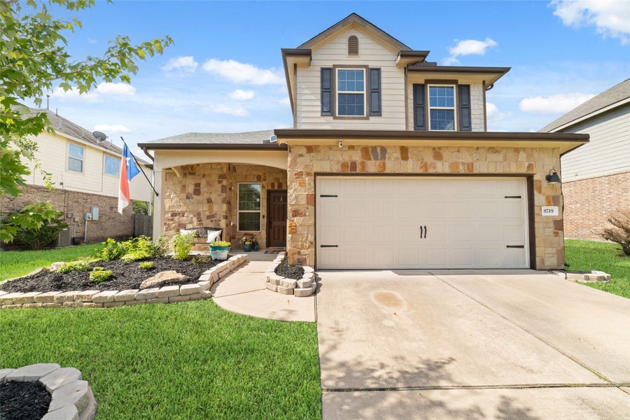 Property photo for 8719 Sweet Pasture Drive, Tomball, TX