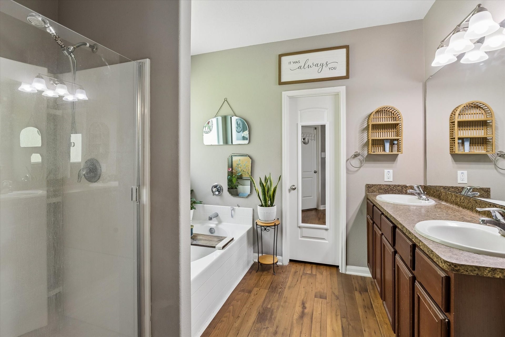 10885 S Lake Mist Lane, Willis, TX 77318 10885 S Lake Mist Lane, Willis, TX 77318