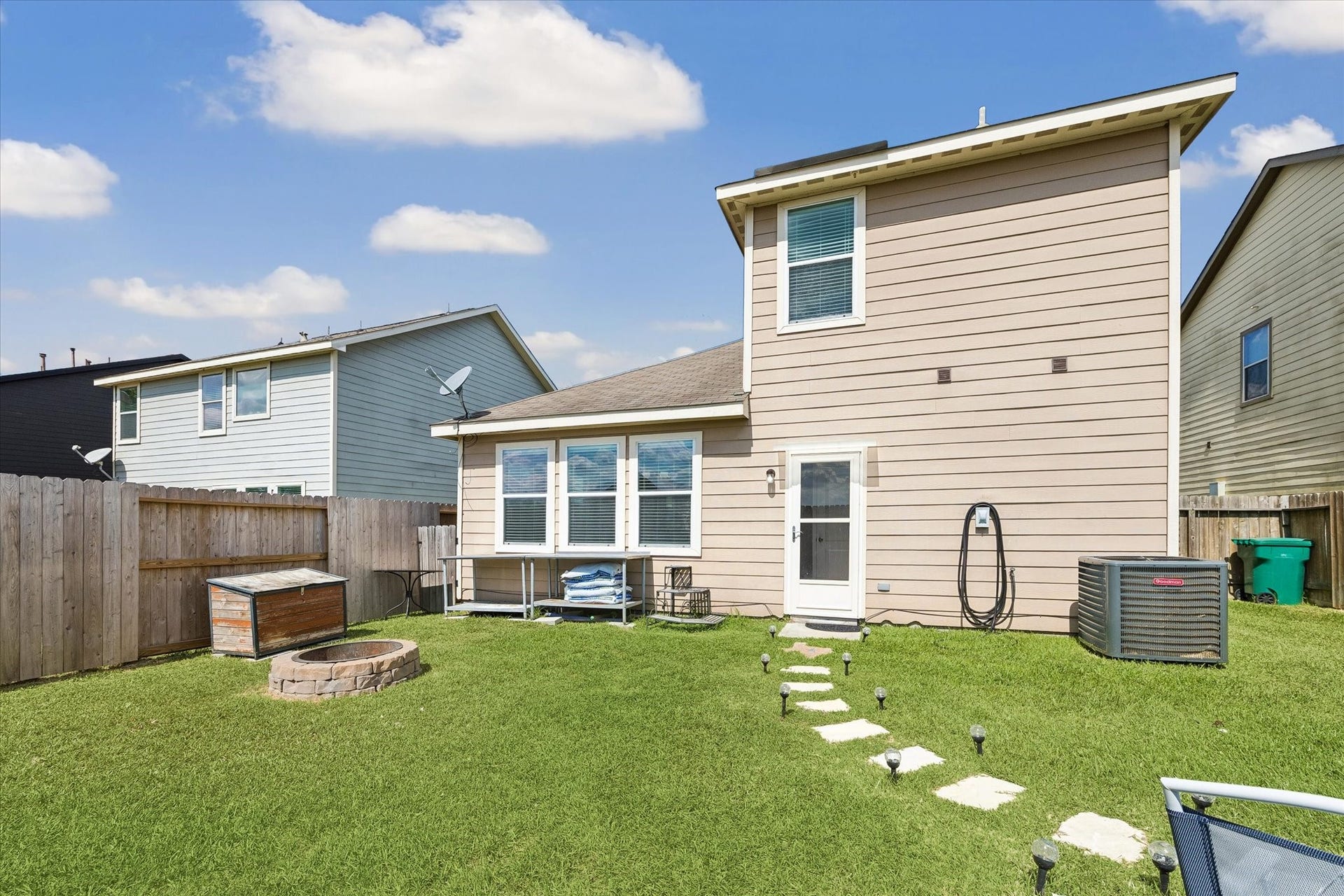 10885 S Lake Mist Lane, Willis, TX 77318 10885 S Lake Mist Lane, Willis, TX 77318