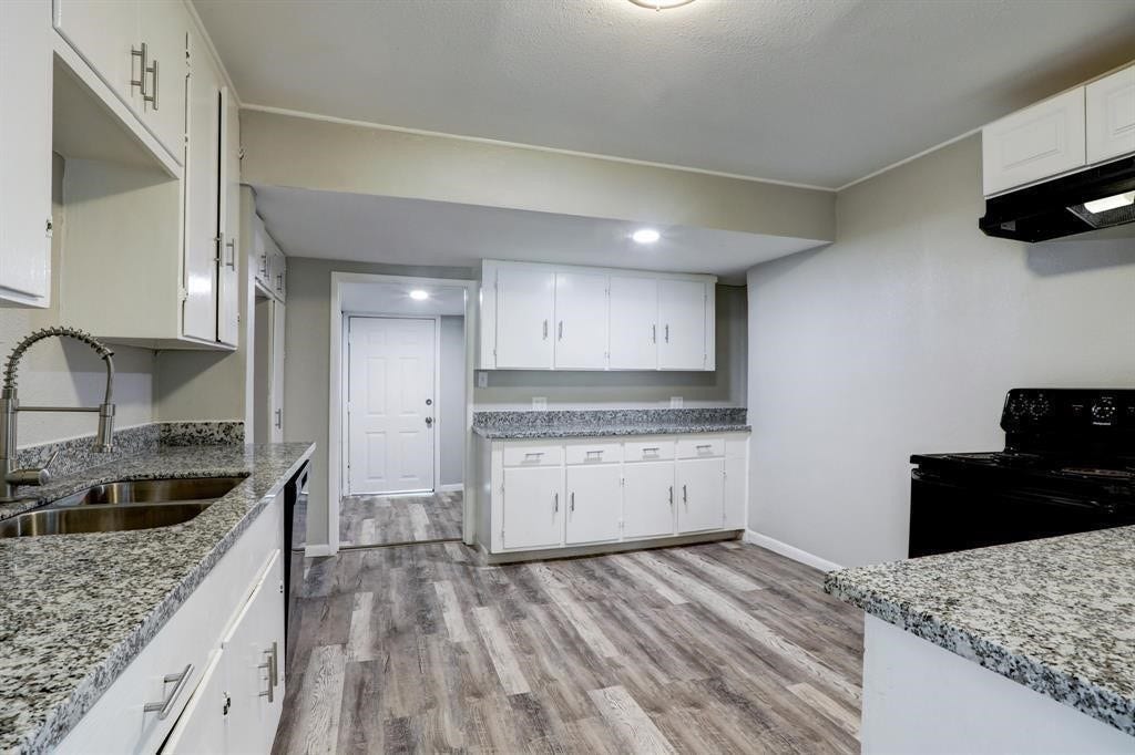 1236 San Felipe Street, Angleton, TX 77515 1236 San Felipe Street, Angleton, TX 77515