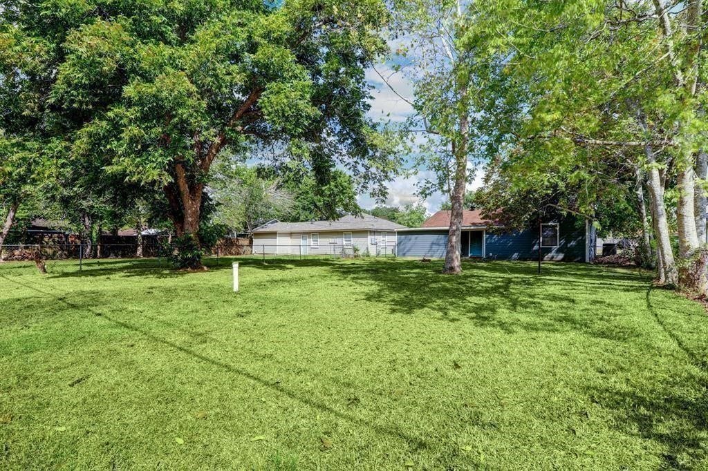 1236 San Felipe Street, Angleton, TX 77515 1236 San Felipe Street, Angleton, TX 77515