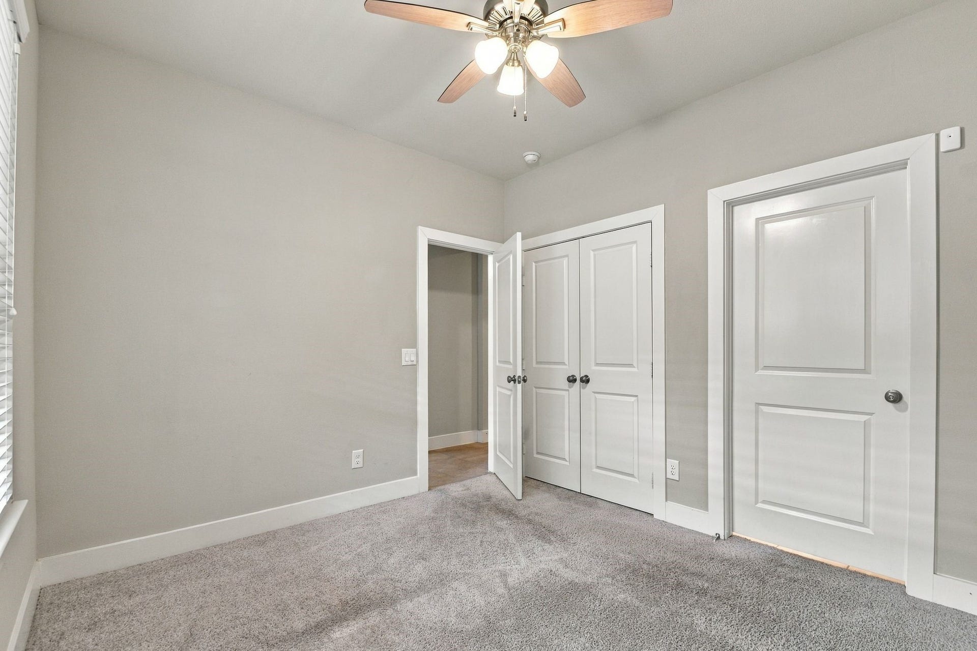 2117 Sequoia Woods Drive, Houston, TX 77080 2117 Sequoia Woods Drive, Houston, TX 77080