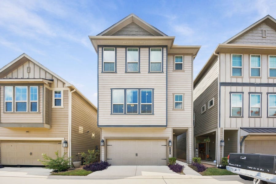 Property photo for 2117 Sequoia Woods Drive, Houston, TX