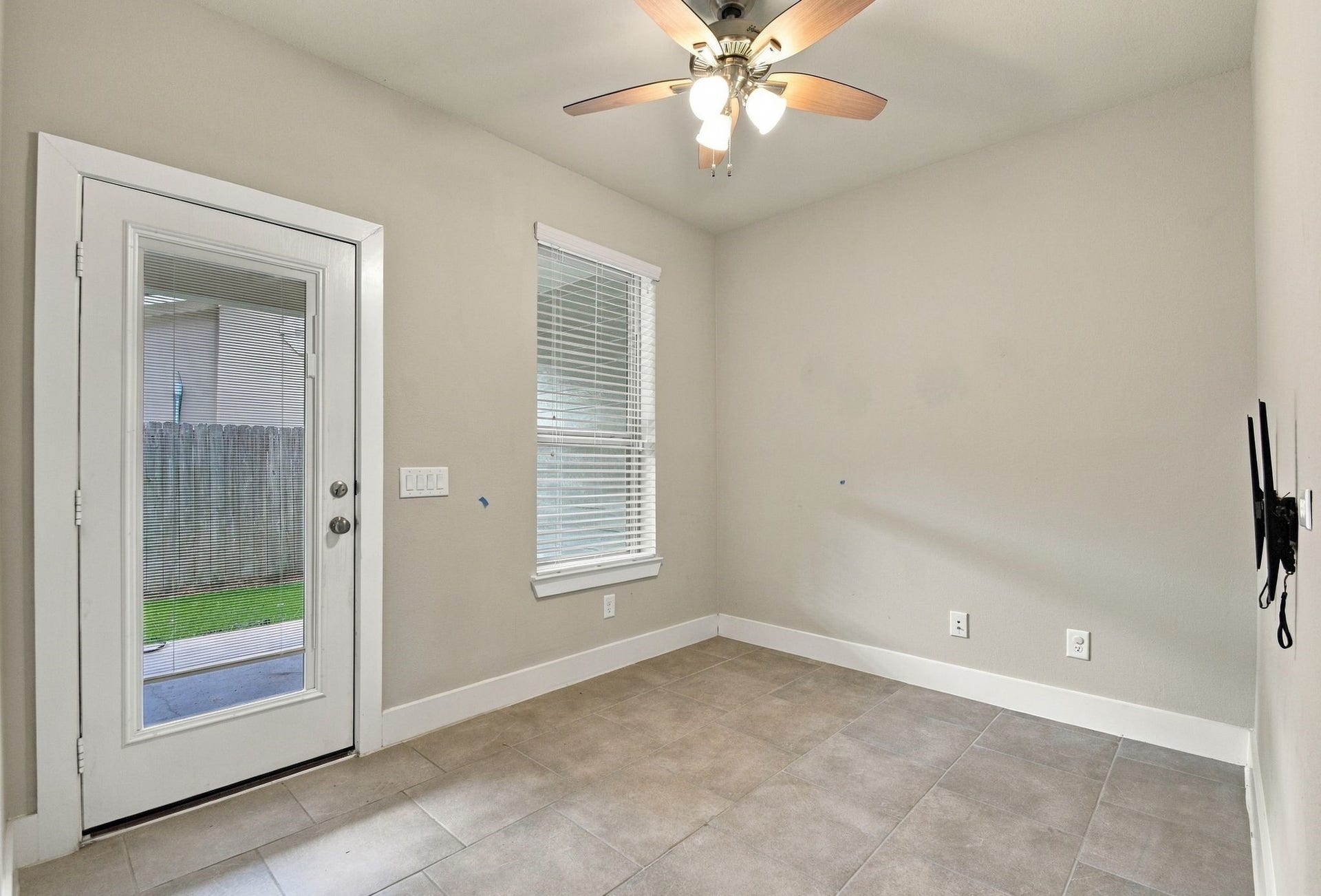 2117 Sequoia Woods Drive, Houston, TX 77080 2117 Sequoia Woods Drive, Houston, TX 77080
