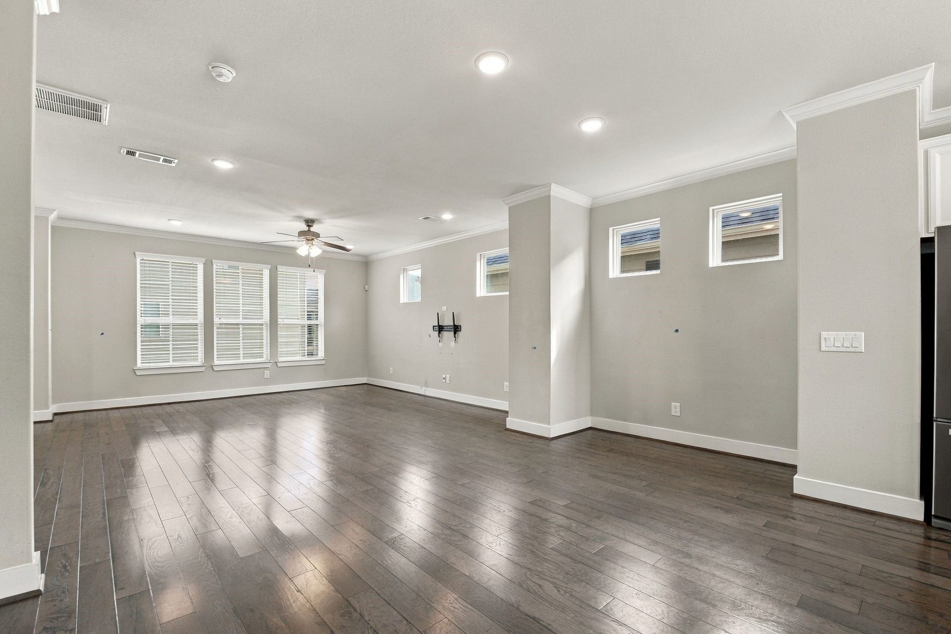 2117 Sequoia Woods Drive, Houston, TX 77080 2117 Sequoia Woods Drive, Houston, TX 77080