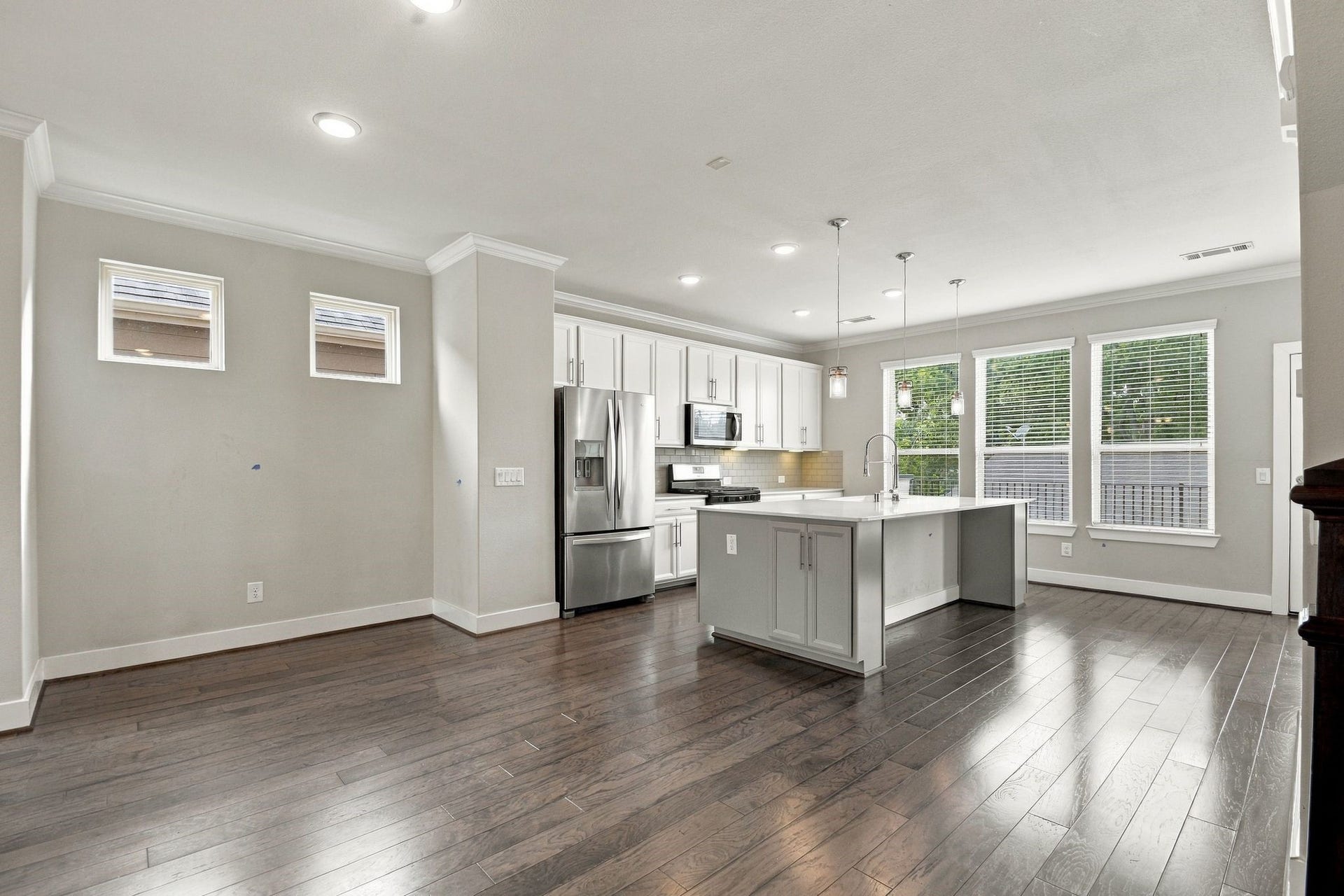 2117 Sequoia Woods Drive, Houston, TX 77080 2117 Sequoia Woods Drive, Houston, TX 77080