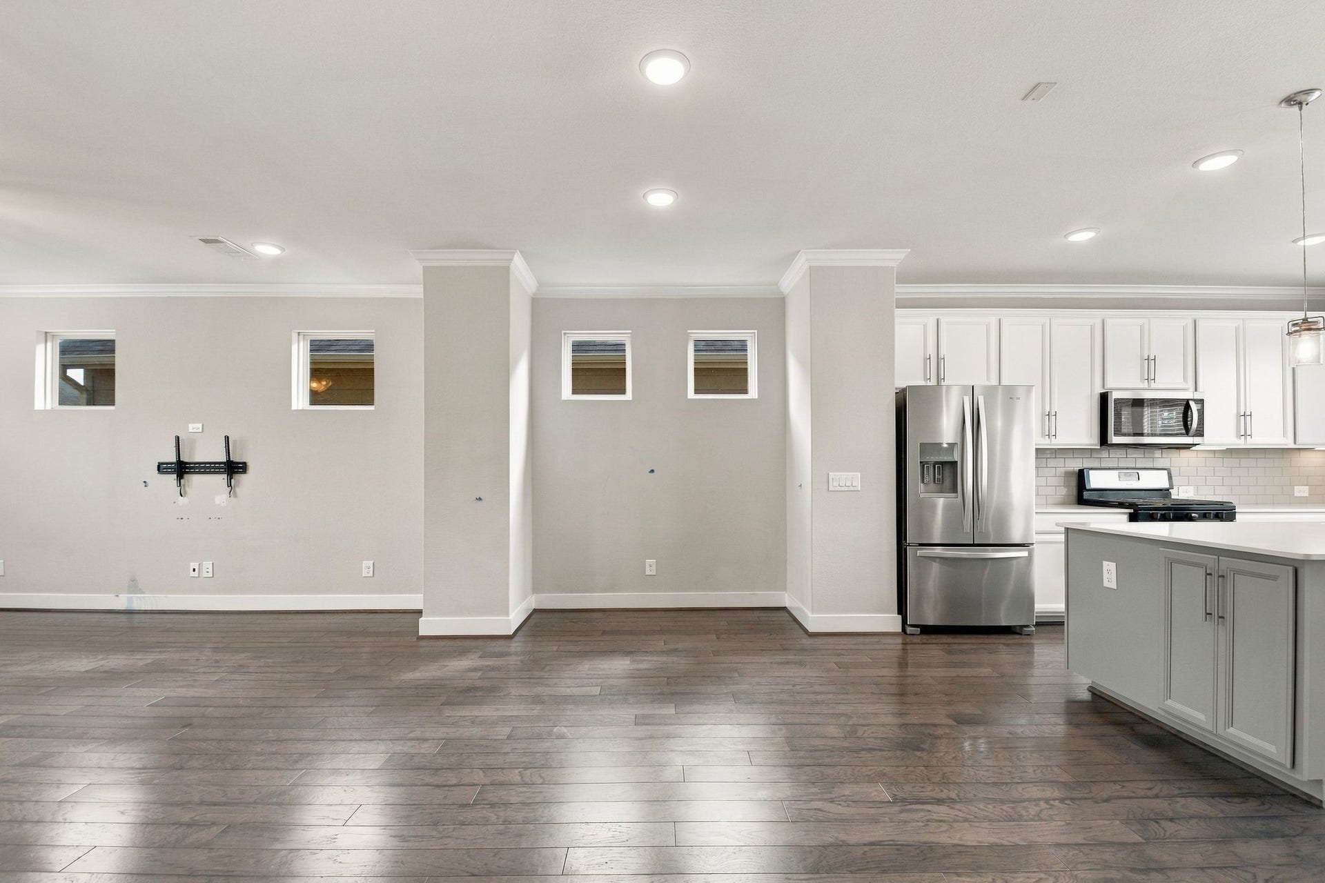 2117 Sequoia Woods Drive, Houston, TX 77080 2117 Sequoia Woods Drive, Houston, TX 77080