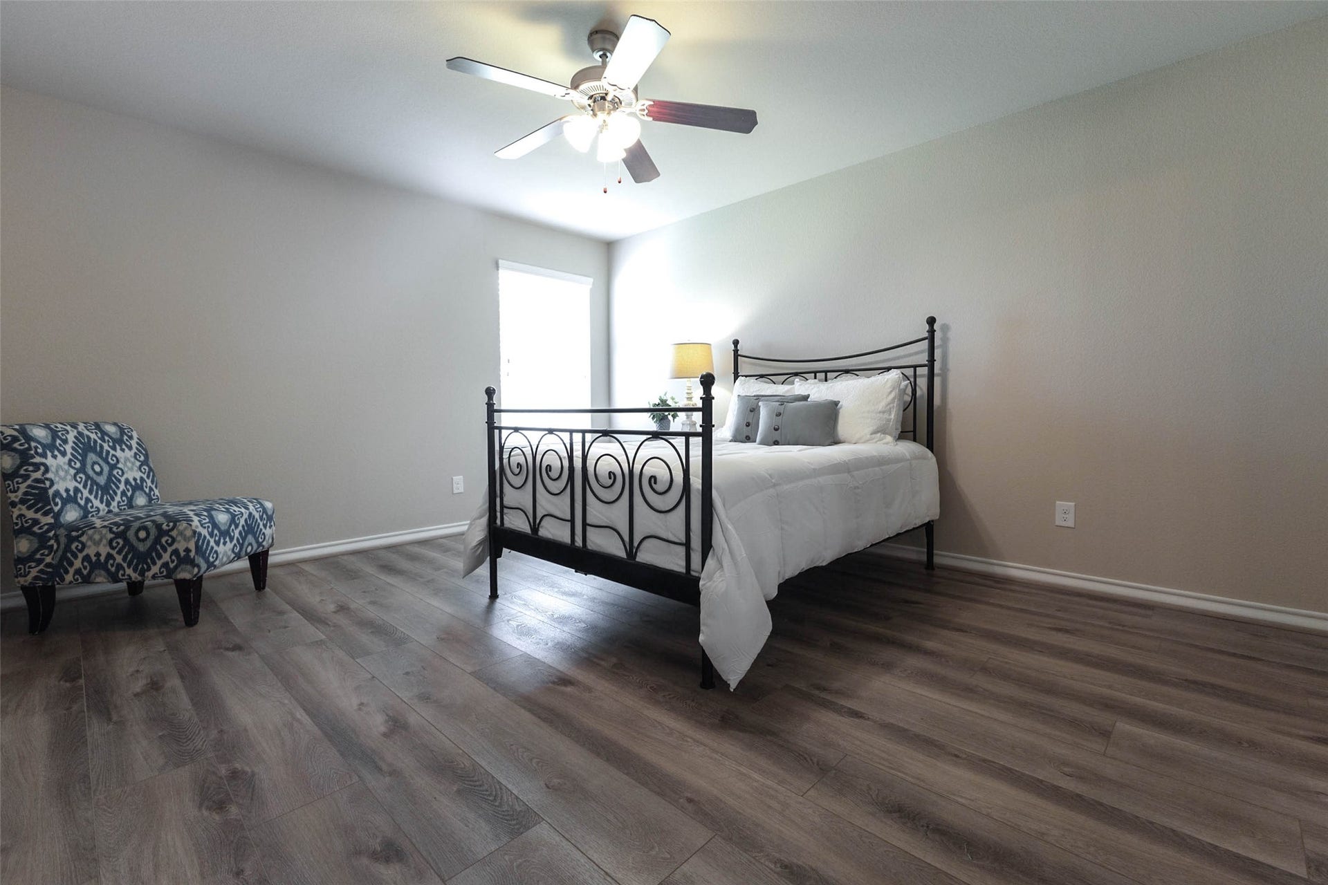 29130 Jarvis Bay Pass, Katy, TX 77494 The primary bedroom suite is the perfect spot to relax at the end of your day.