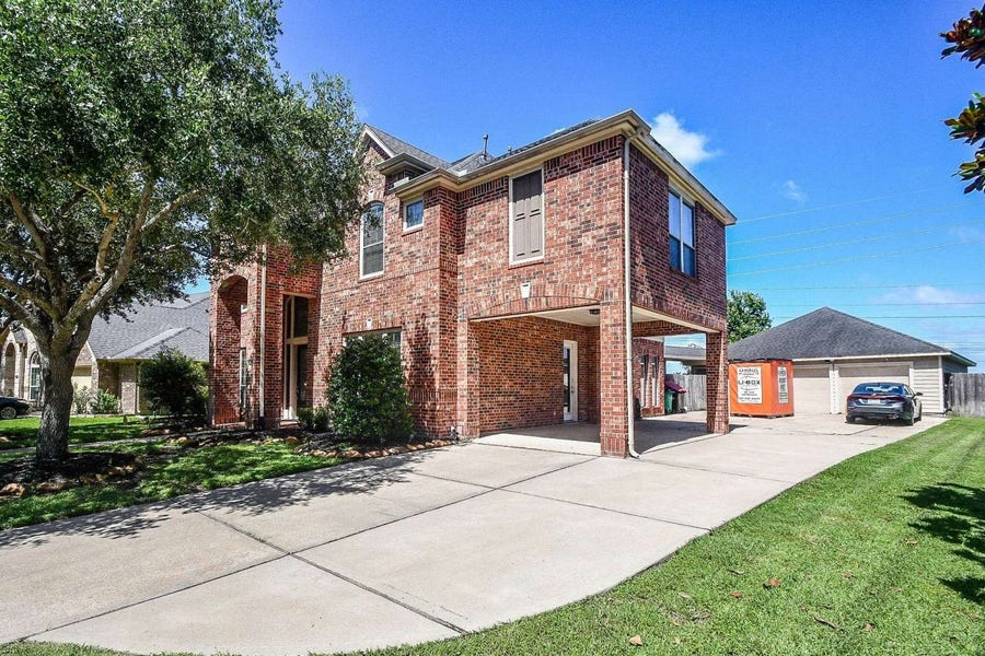 Property photo for 7503 Shadow Terrace Lane, Richmond, TX