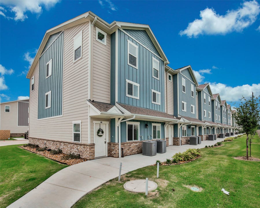 Property photo for 21155 Gosling Road, #18D, Spring, TX