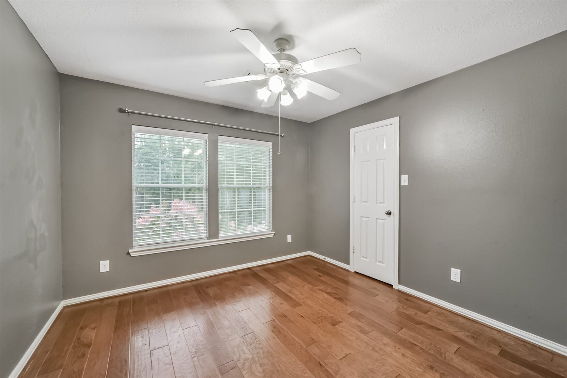 12614 Brazos Bend Trail, Humble, TX 77346 Bedroom #2 upstairs