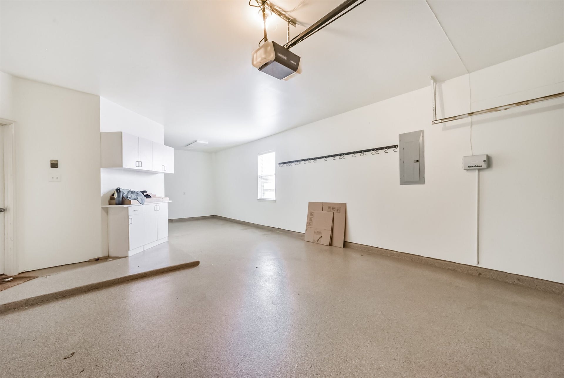 12614 Brazos Bend Trail, Humble, TX 77346 3 Car Tandem w/ Epoxy Flooring