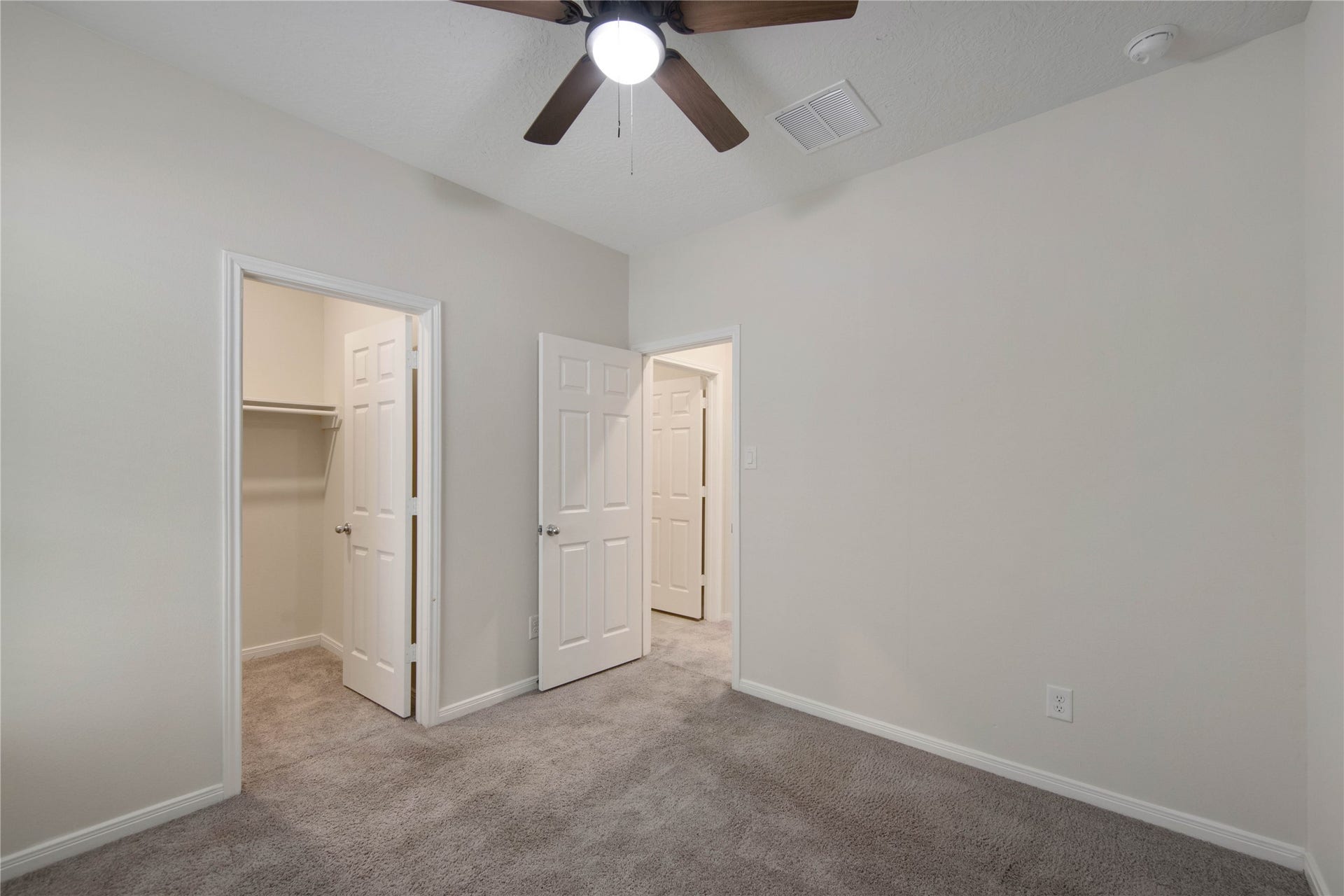 3315 Nila Creek Drive, Spring, TX 77373 3315 Nila Creek Drive, Spring, TX 77373