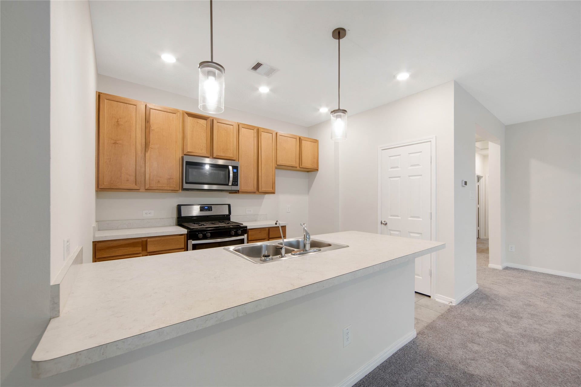 3315 Nila Creek Drive, Spring, TX 77373 3315 Nila Creek Drive, Spring, TX 77373