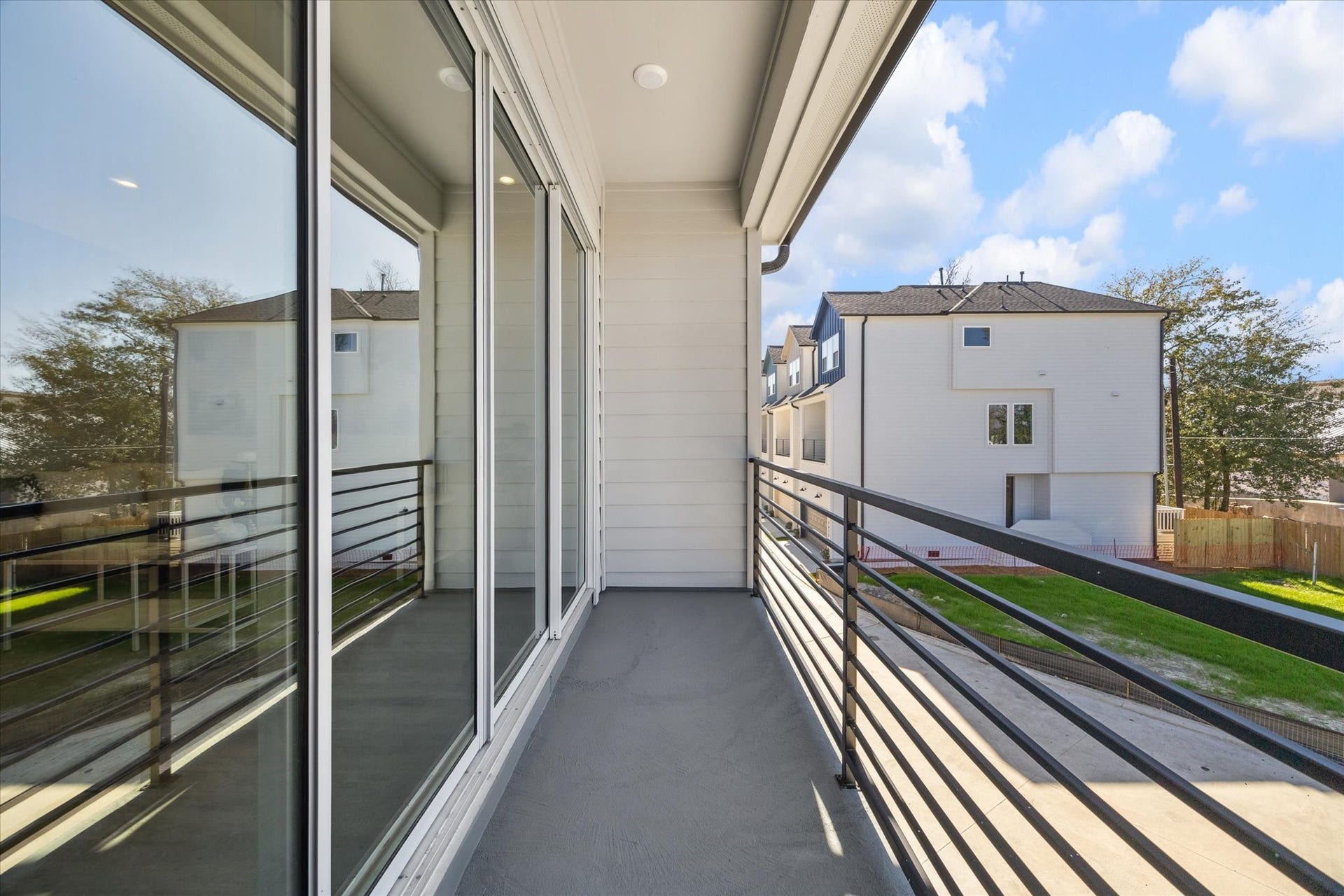 5625 Camino Encantado Drive, Houston, TX 77091 5625 Camino Encantado Drive, Houston, TX 77091