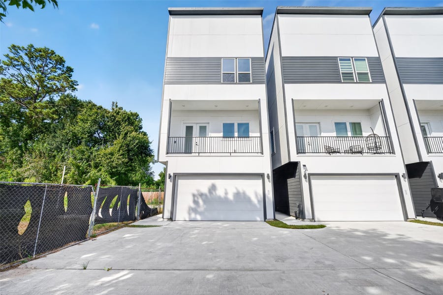 Property photo for 6621 Katarani Drive, Houston, TX
