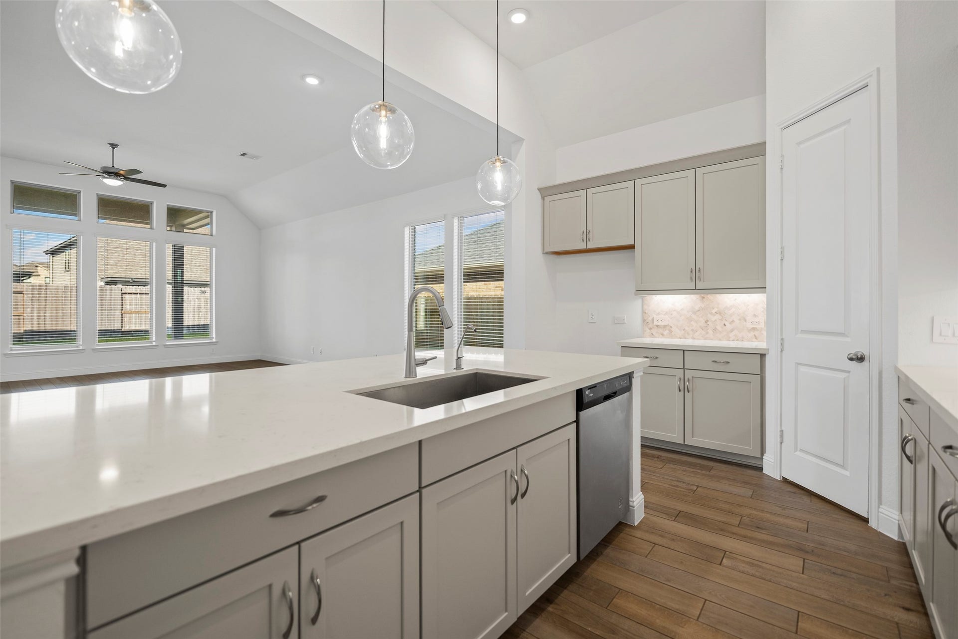 15722 Rosemary Hill Lane, Conroe, TX 77302 15722 Rosemary Hill Lane, Conroe, TX 77302