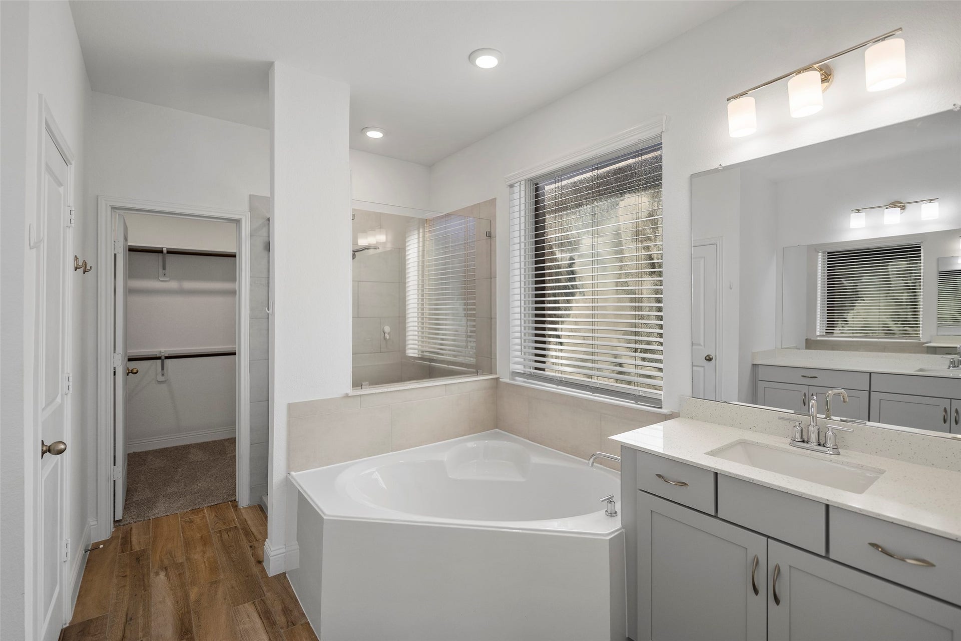 15722 Rosemary Hill Lane, Conroe, TX 77302 15722 Rosemary Hill Lane, Conroe, TX 77302