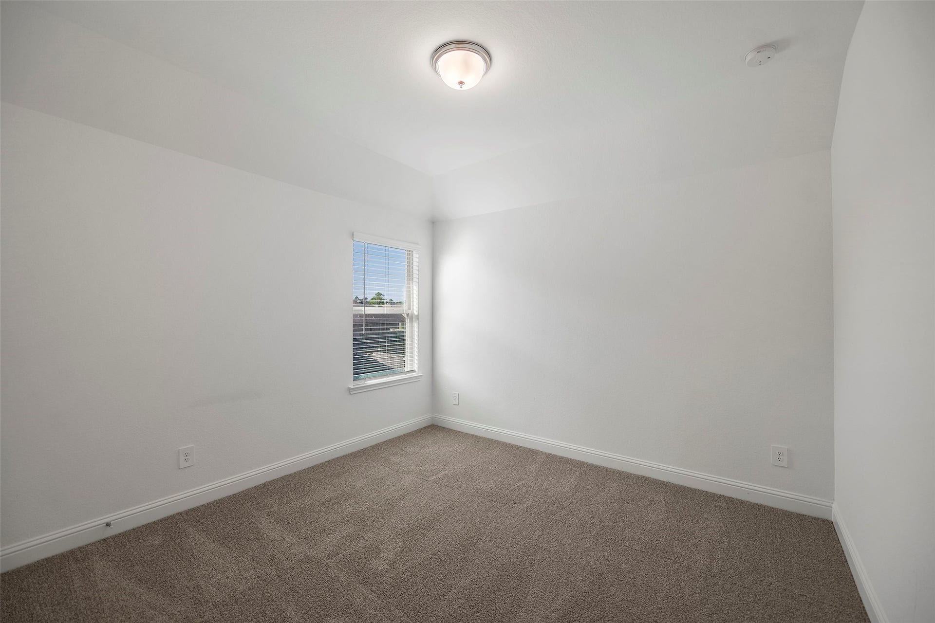 15722 Rosemary Hill Lane, Conroe, TX 77302 Bedroom #3 upstairs