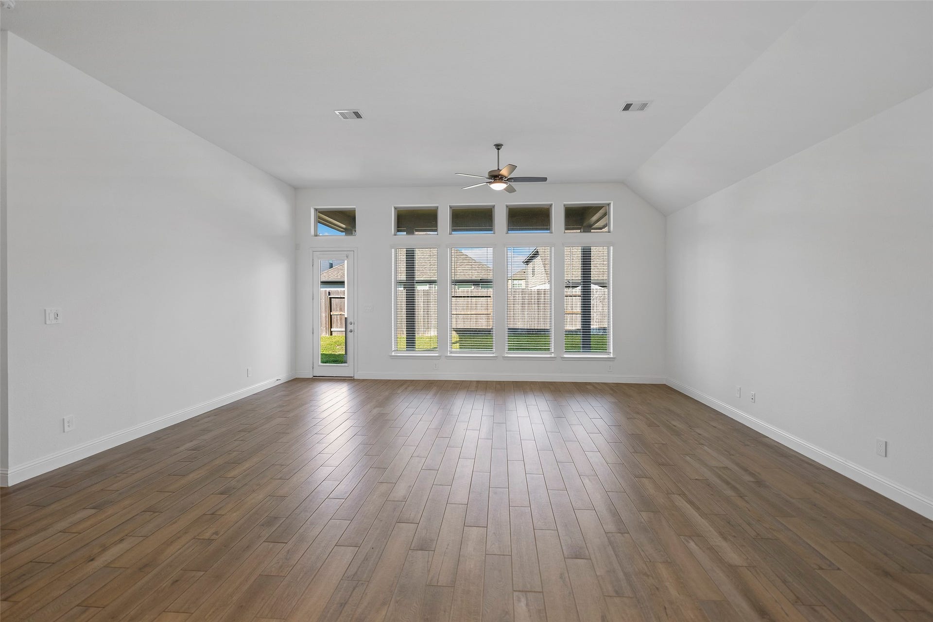 15722 Rosemary Hill Lane, Conroe, TX 77302 15722 Rosemary Hill Lane, Conroe, TX 77302