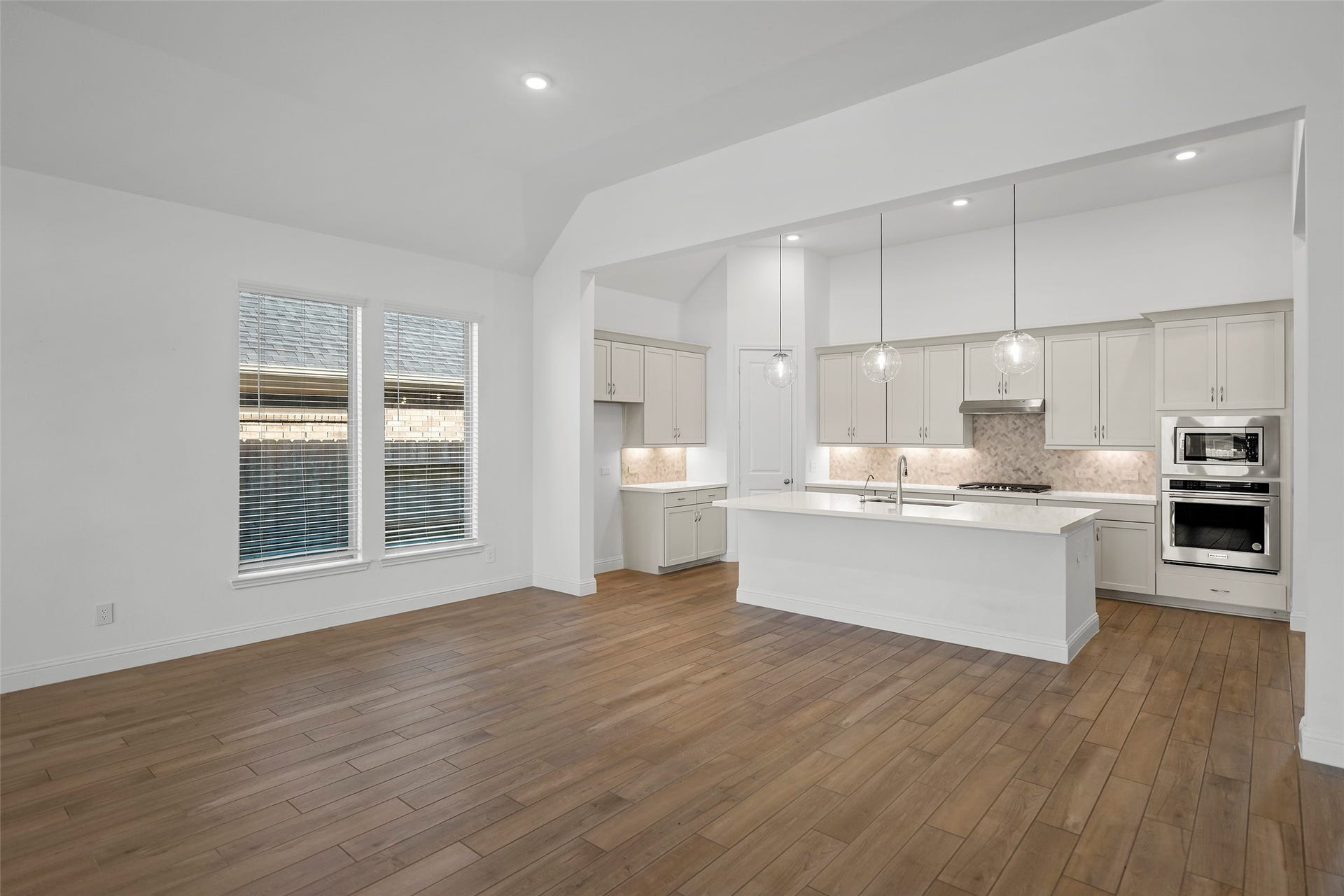 15722 Rosemary Hill Lane, Conroe, TX 77302 15722 Rosemary Hill Lane, Conroe, TX 77302