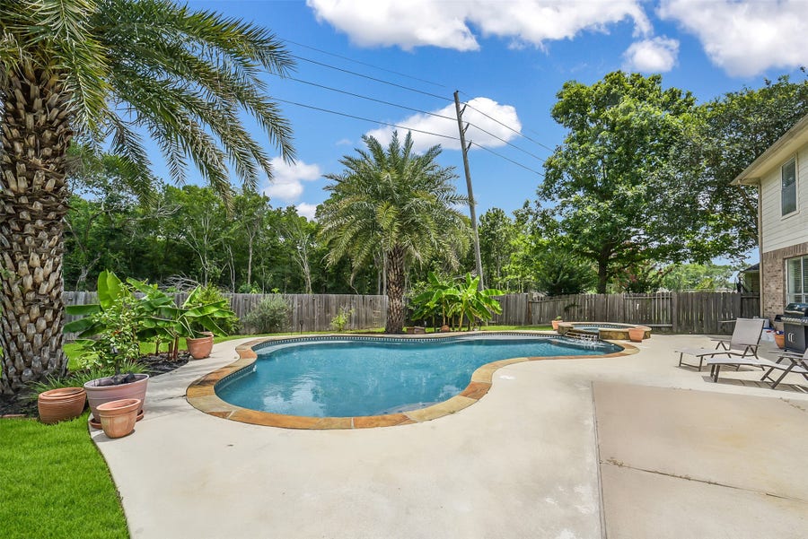 Property photo for 2723 Sterling Fields Drive, Pearland, TX
