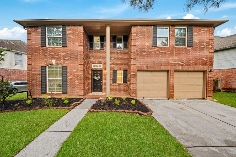 Property photo for 2515 Blue Rose Drive, Missouri City, TX