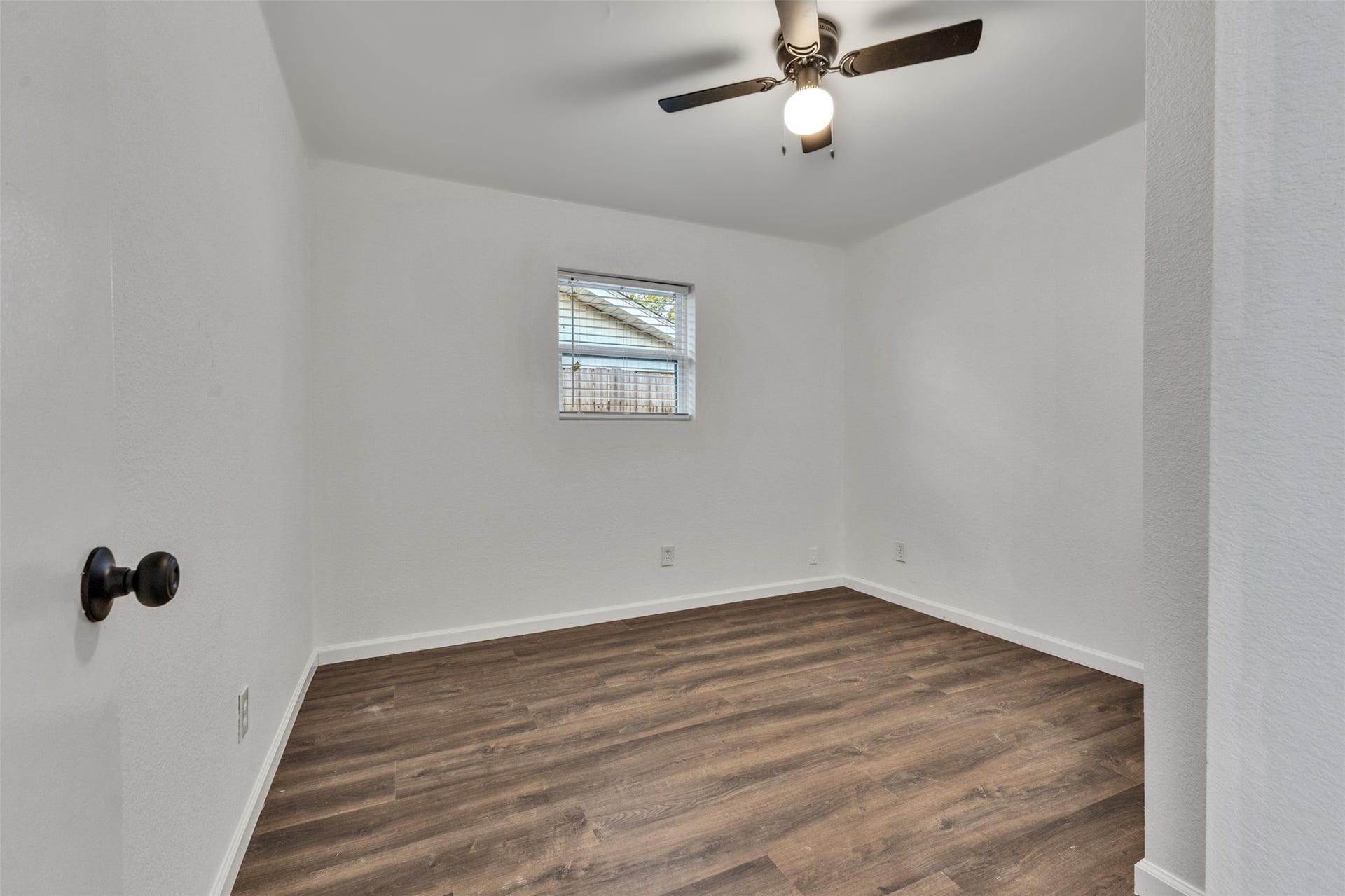 4926 Dollar Reef Drive, Bacliff, TX 77518 4926 Dollar Reef Drive, Bacliff, TX 77518