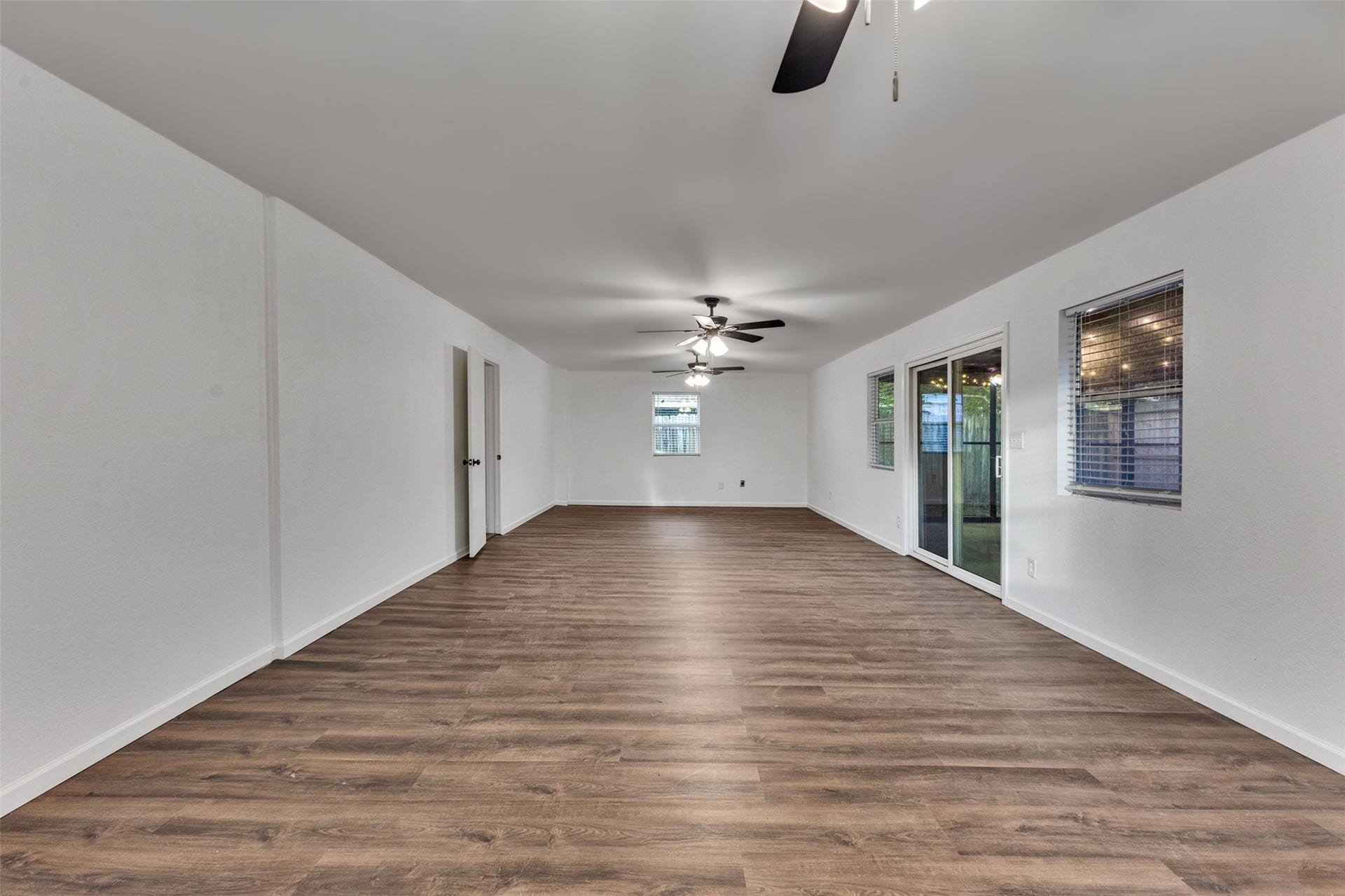 4926 Dollar Reef Drive, Bacliff, TX 77518 4926 Dollar Reef Drive, Bacliff, TX 77518