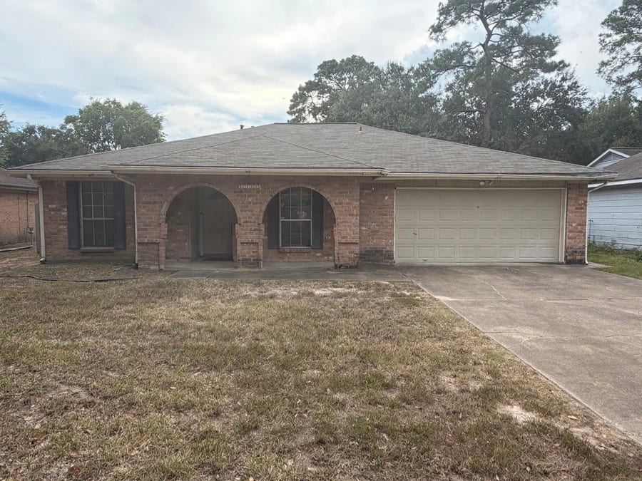 Property photo for 17323 Baronshire Drive, Houston, TX