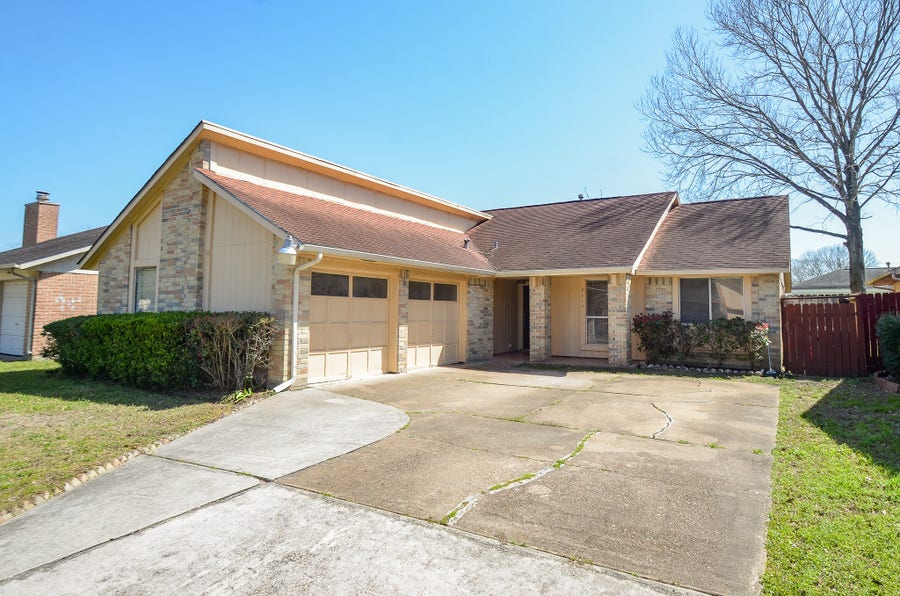 Property photo for 9414 Kingsvalley Street, Houston, TX