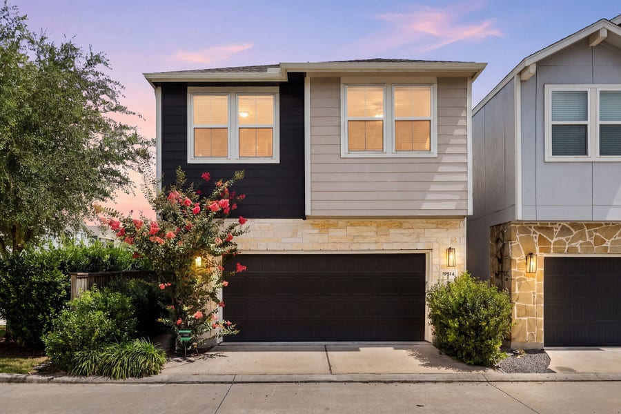 Property photo for 9914 Brickhouse Drive, Houston, TX