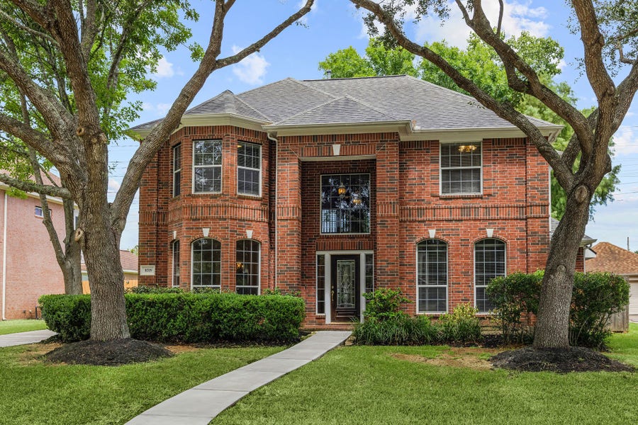 Property photo for 8319 Big Bend Drive, Sugar Land, TX