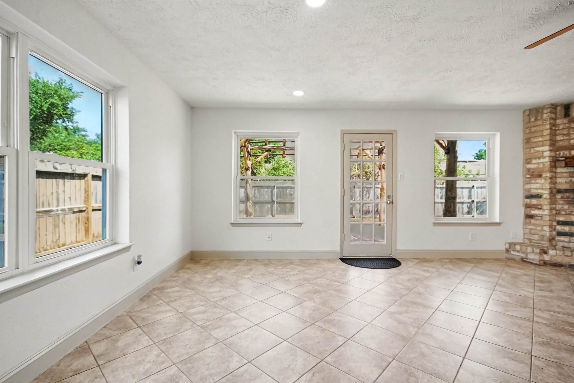 4010 Bluebonnet Trail, Deer Park, TX 77536 4010 Bluebonnet Trail, Deer Park, TX 77536